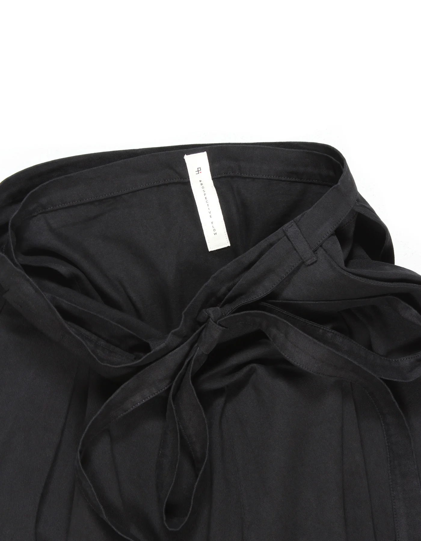 MOMOHIKI - BLACK | Prospective Flow | Japanese Fashion for Men